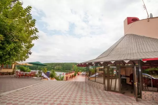 Pensiunea Trei Iazuri, Iași - Moldova